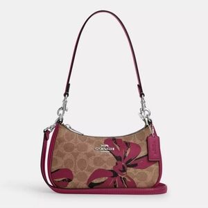 Coach Signature Bow Print Teri shoulder  crossbody
